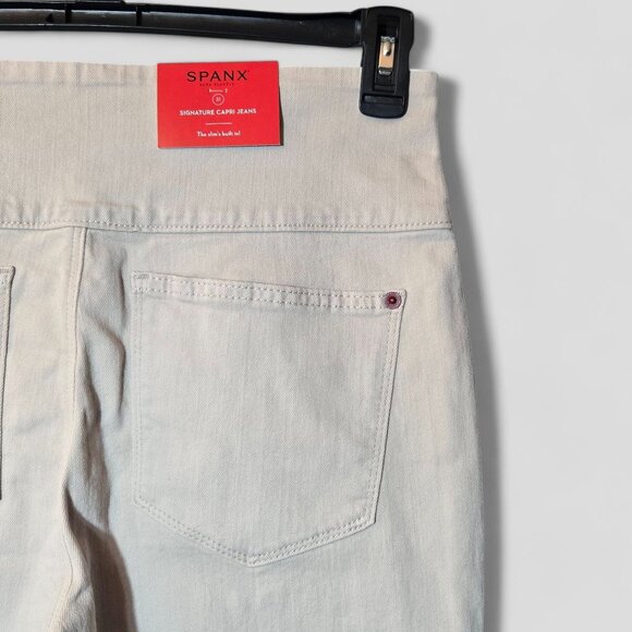 Spanx The Signature Capri Jeans Side Zip Shaping High Rise Shell Cream 31 NWT - Picture 8 of 14